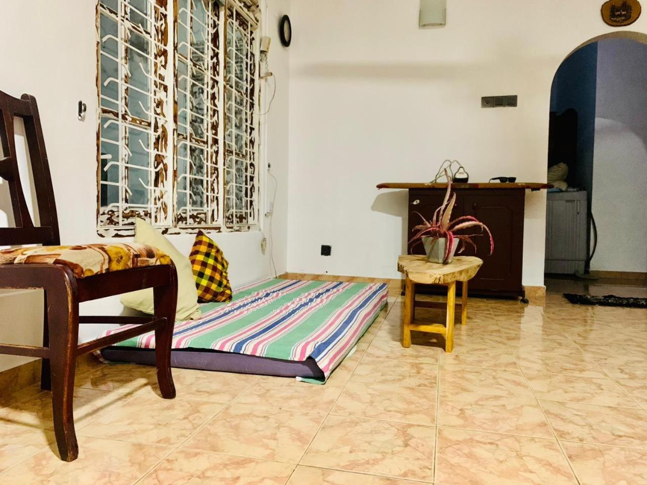 Dreamy Surf House Hotel Weligama Exterior foto
